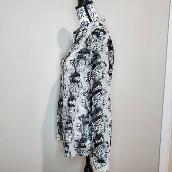 Cabi small womens button down sheer blouse - Picture 3 of 10